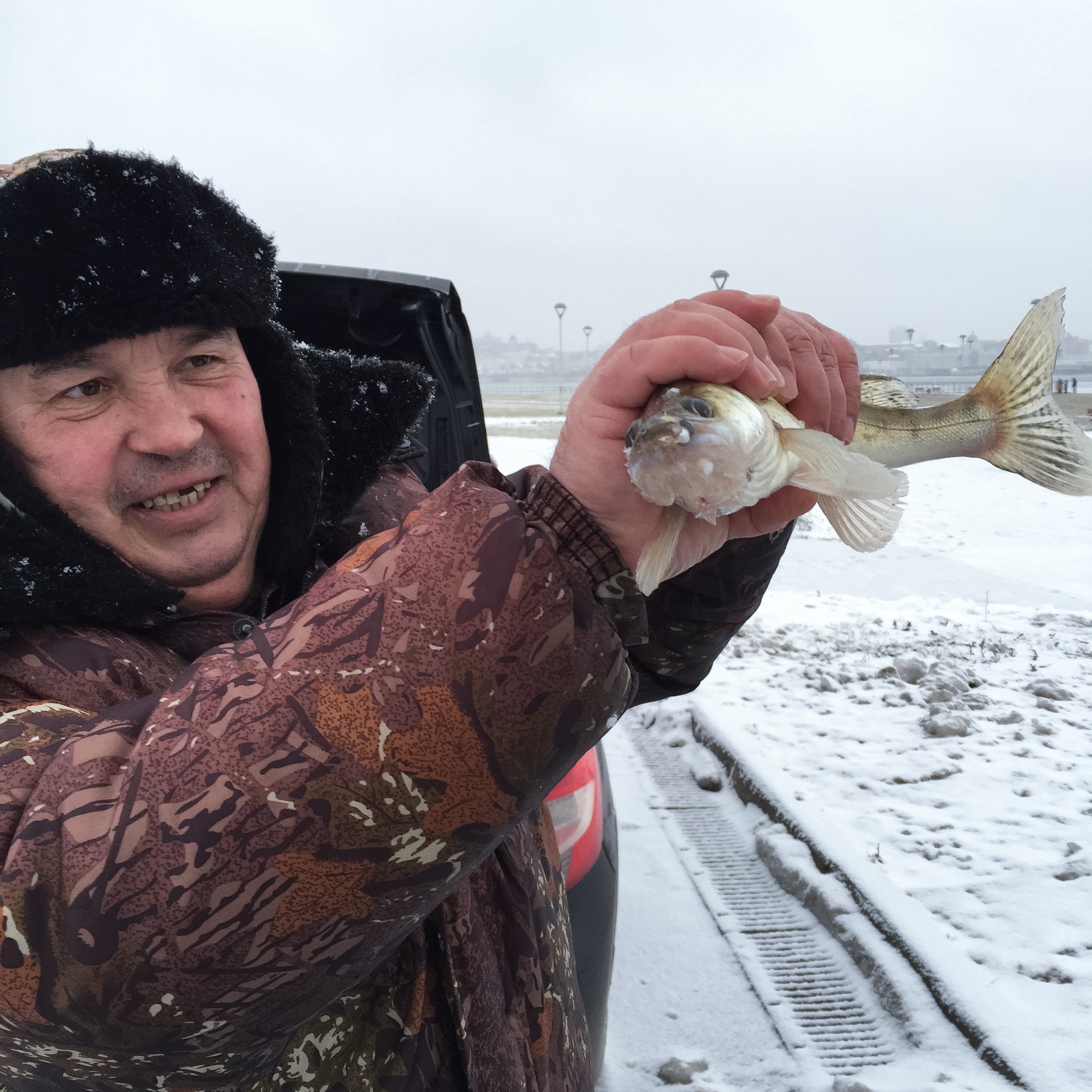 Kasan Russland Eisfischer 3